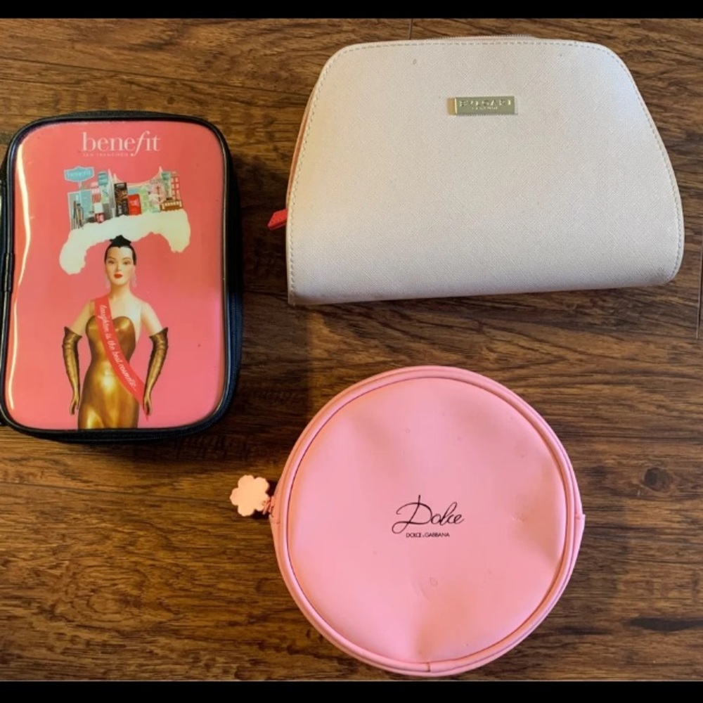 3 toiletry bags